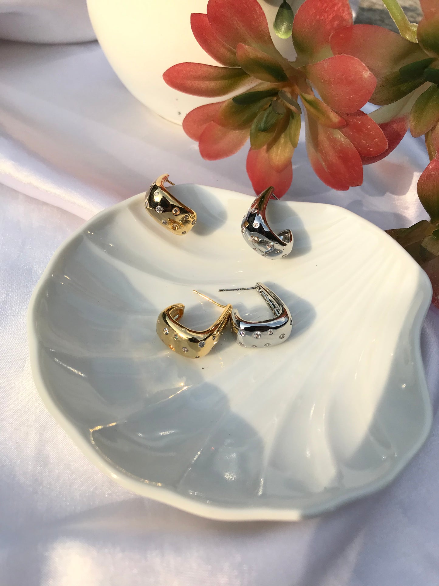 C shaped Metallic Hoop Golden