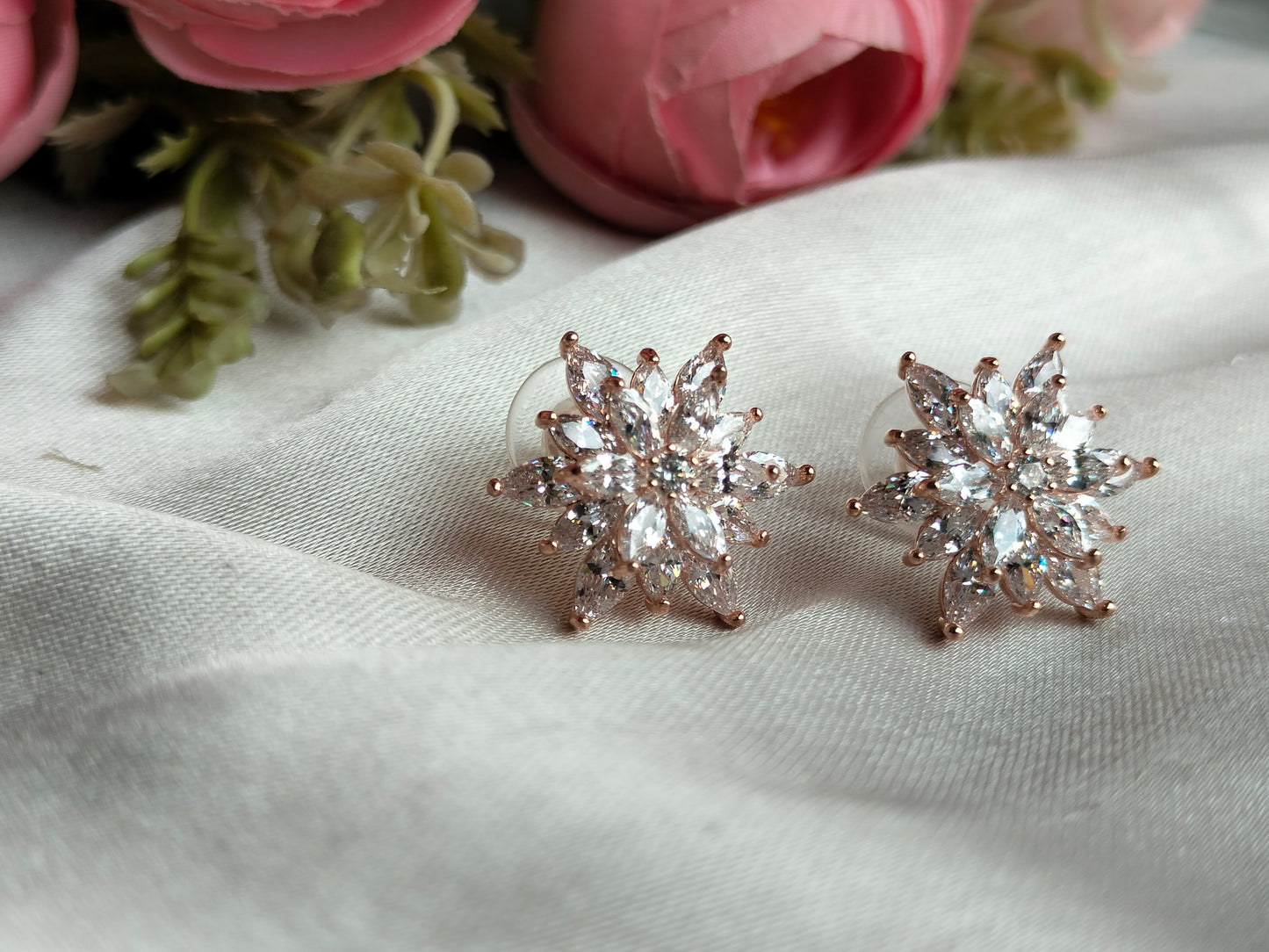 Snowflake Floral Rose Gold