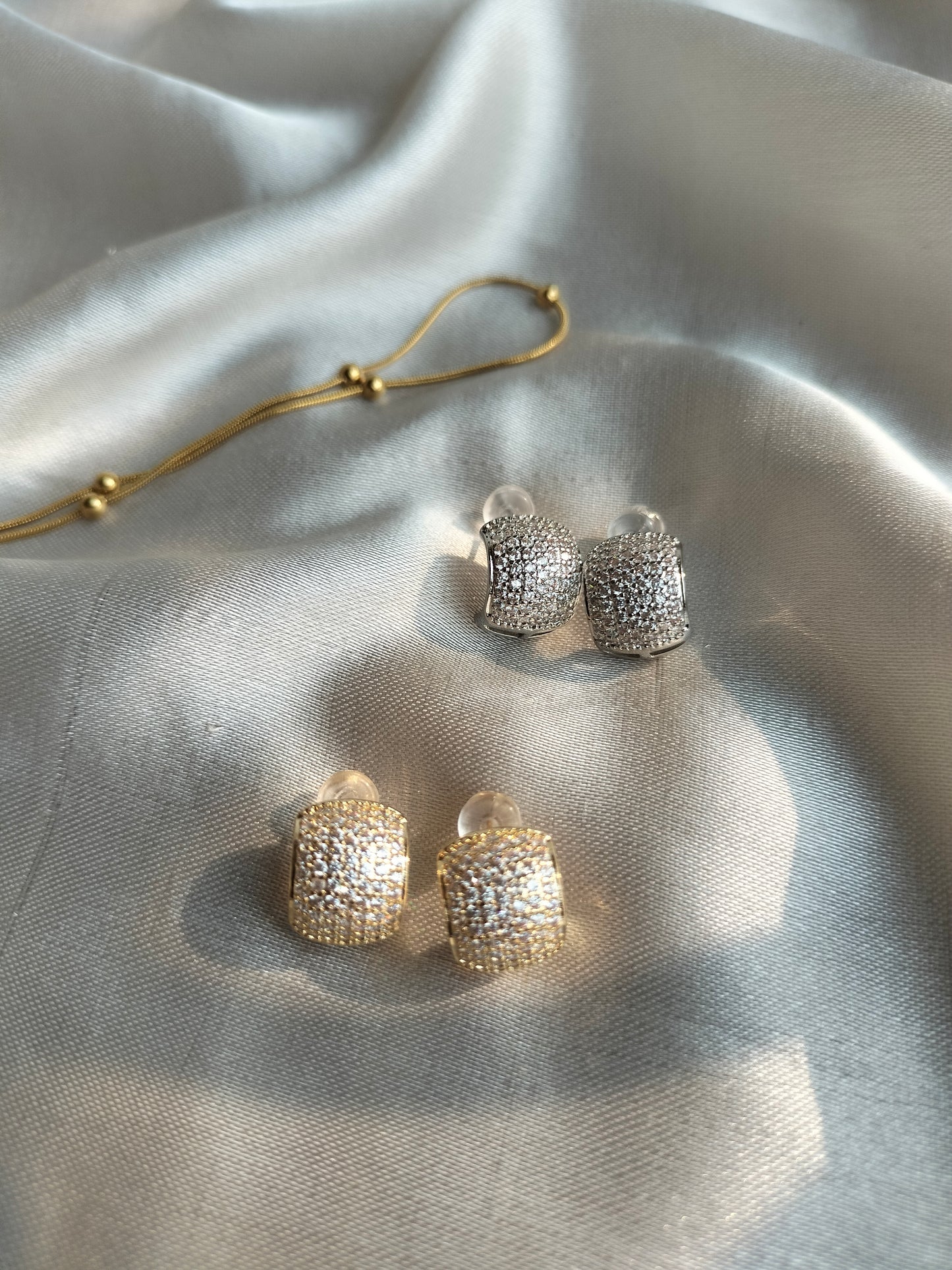 Aurora Shine Stud-Silver