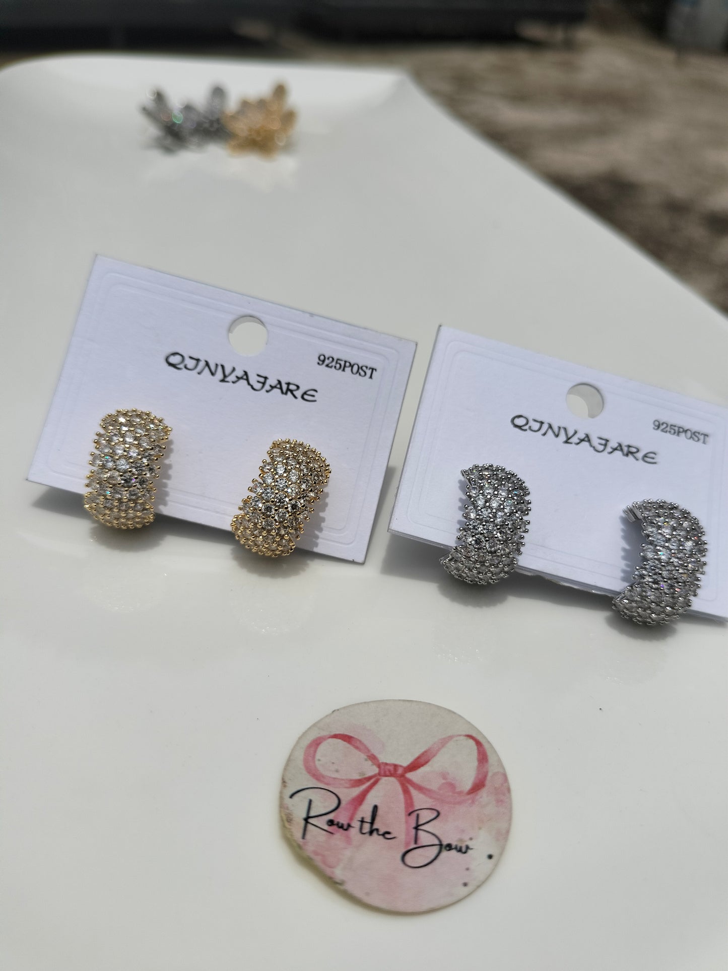 Stony Half Circle Golden