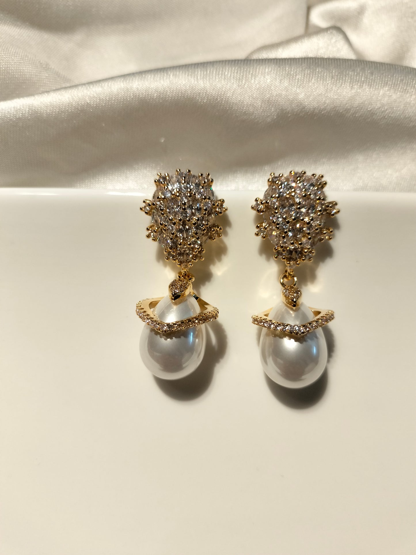 Pearl Drop earring