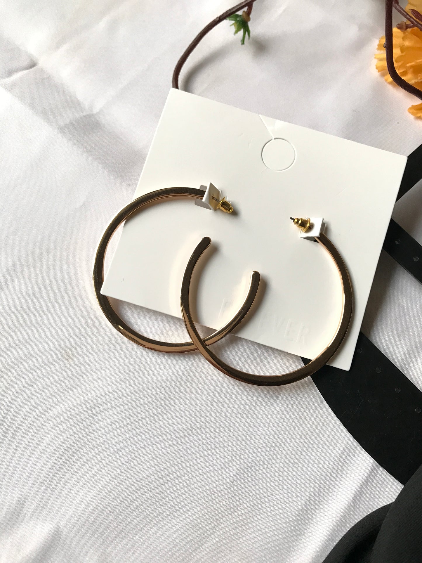 plain Golden hoop