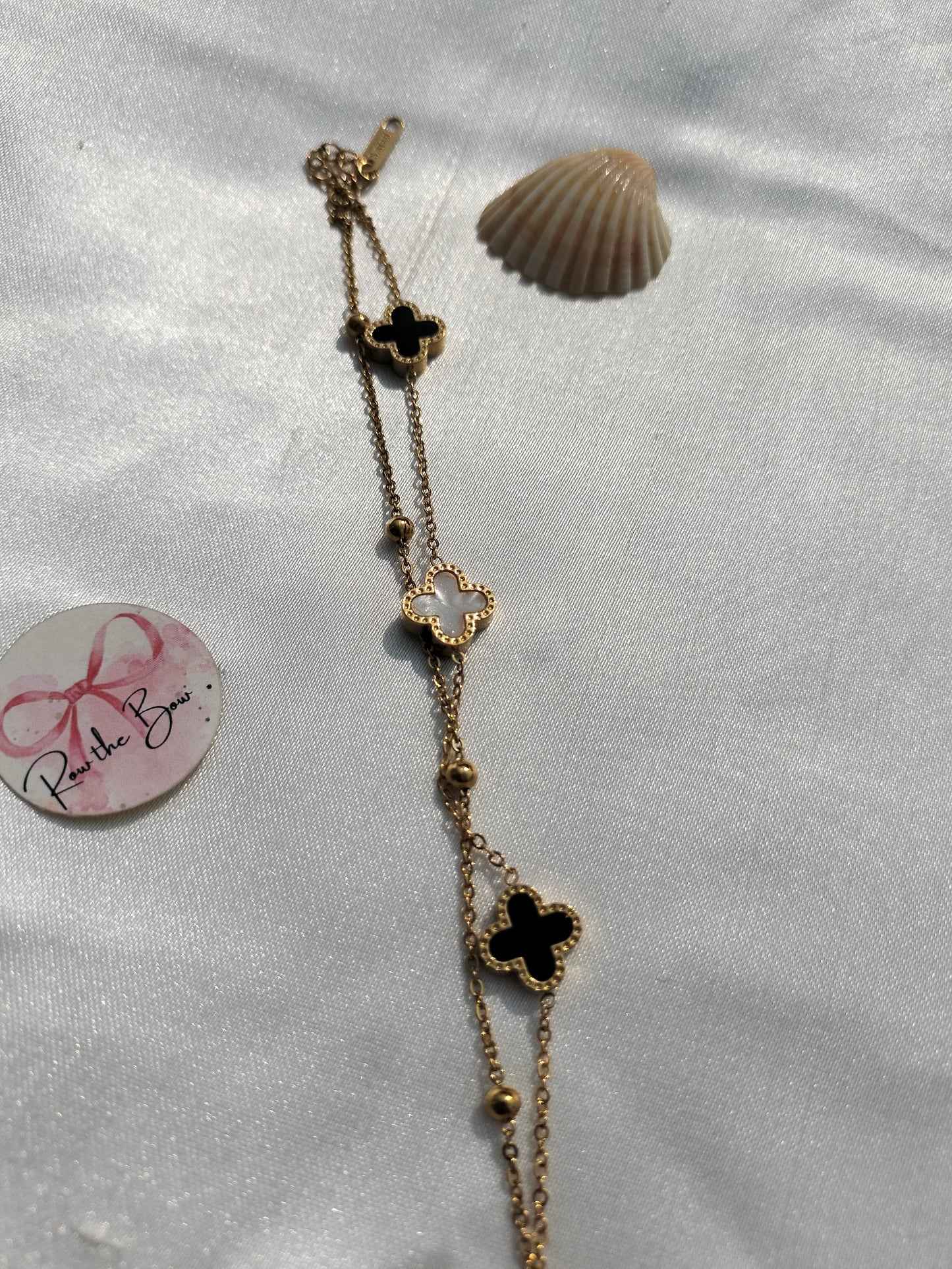 Clovar black & white Titanium Bracelet-02