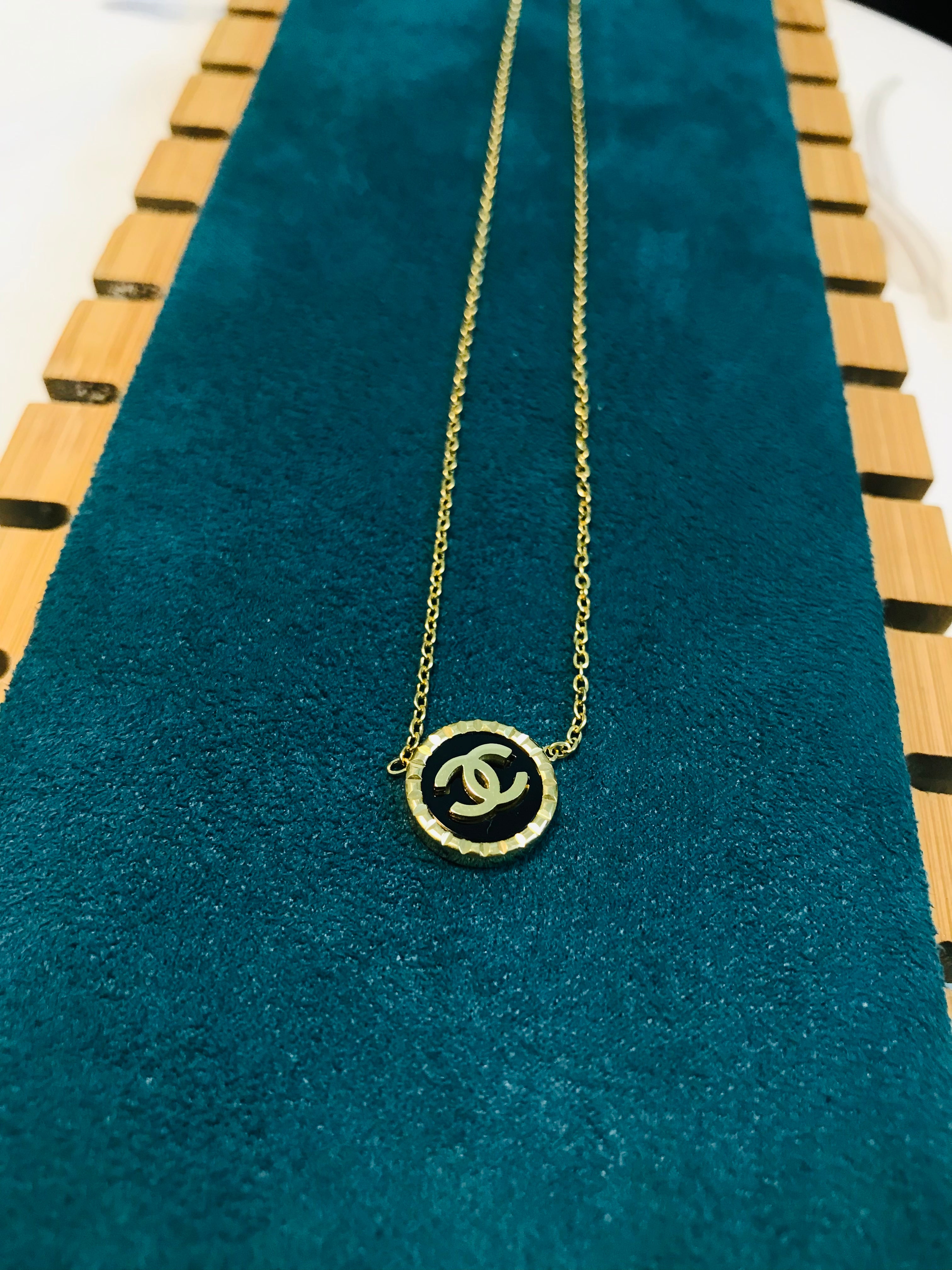 Channel ss pendant-05