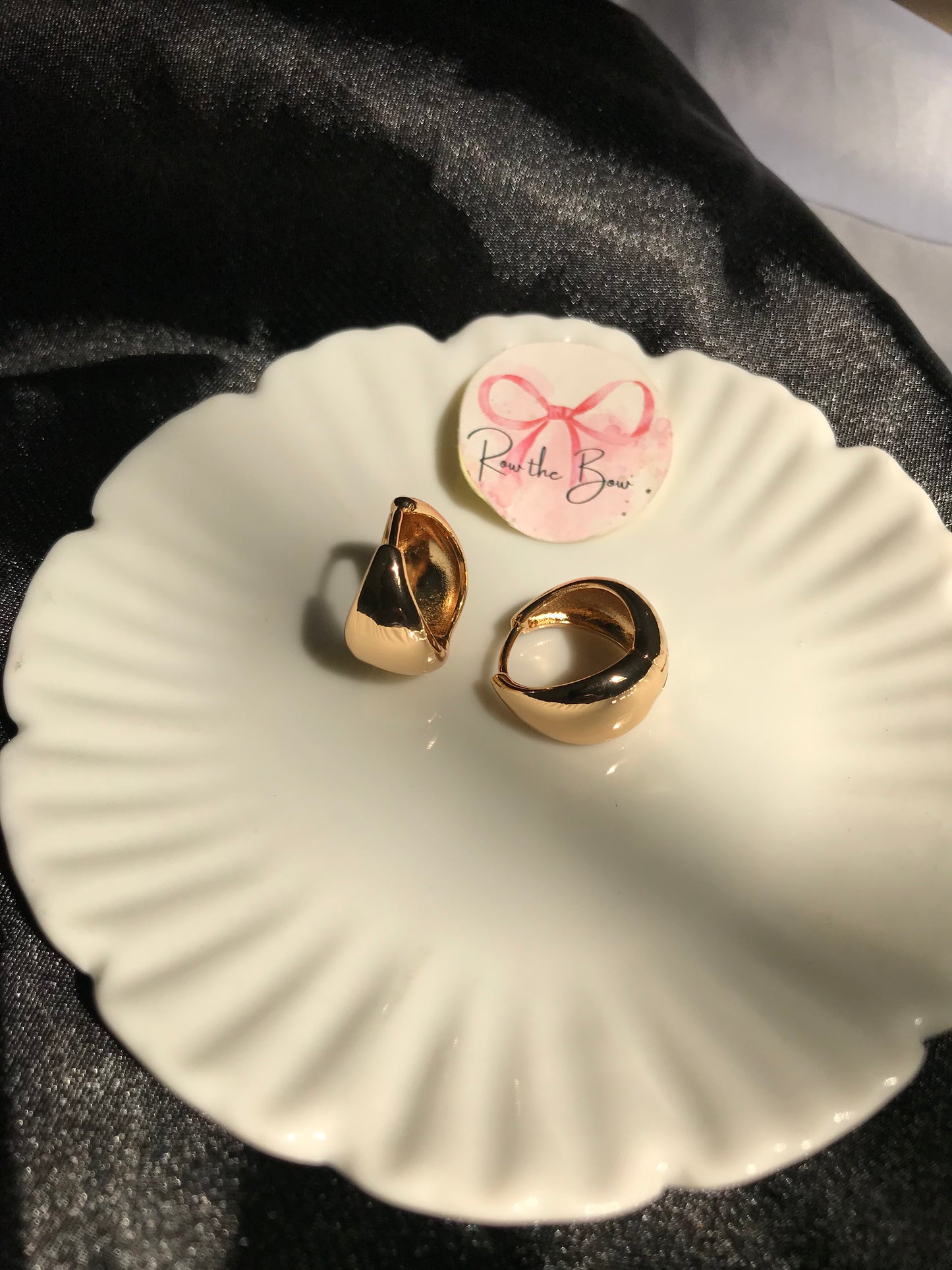 Metallic Button Hoop