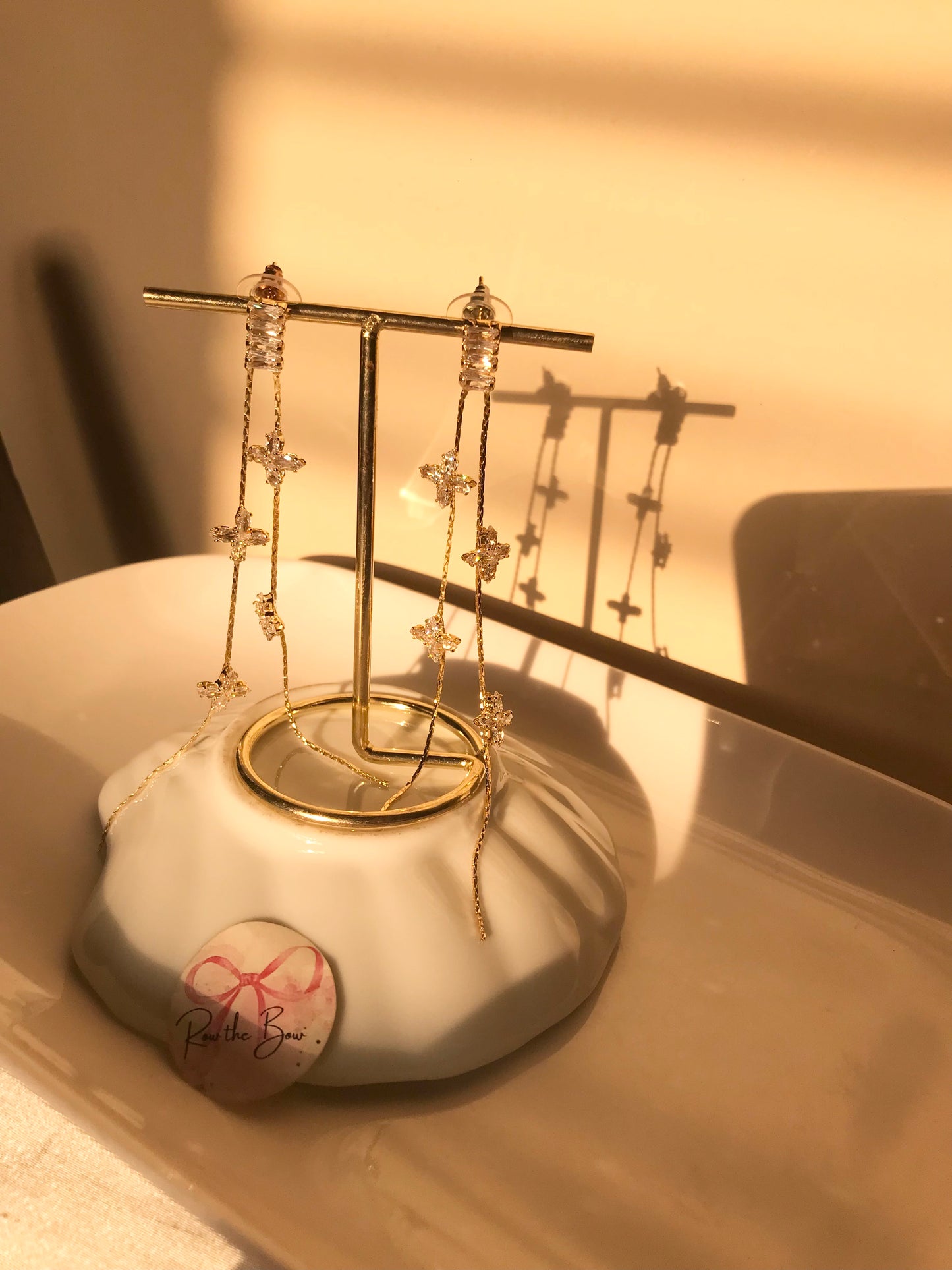 Golden Floral Chain Long Earring-02