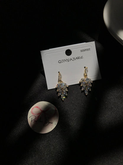 Leaf Drop Dowm Golden