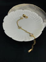 Load image into Gallery viewer, White Stony Bracelet
