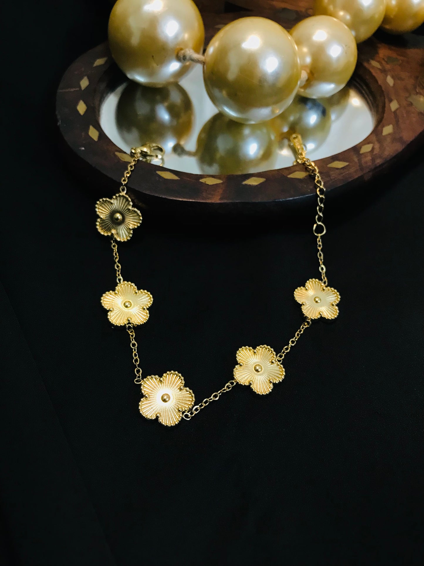 5 Patel Golden Clovar Chain Bracelet-3