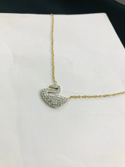 Swan Pendant White
