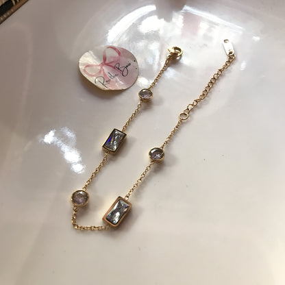 White Stony Bracelet