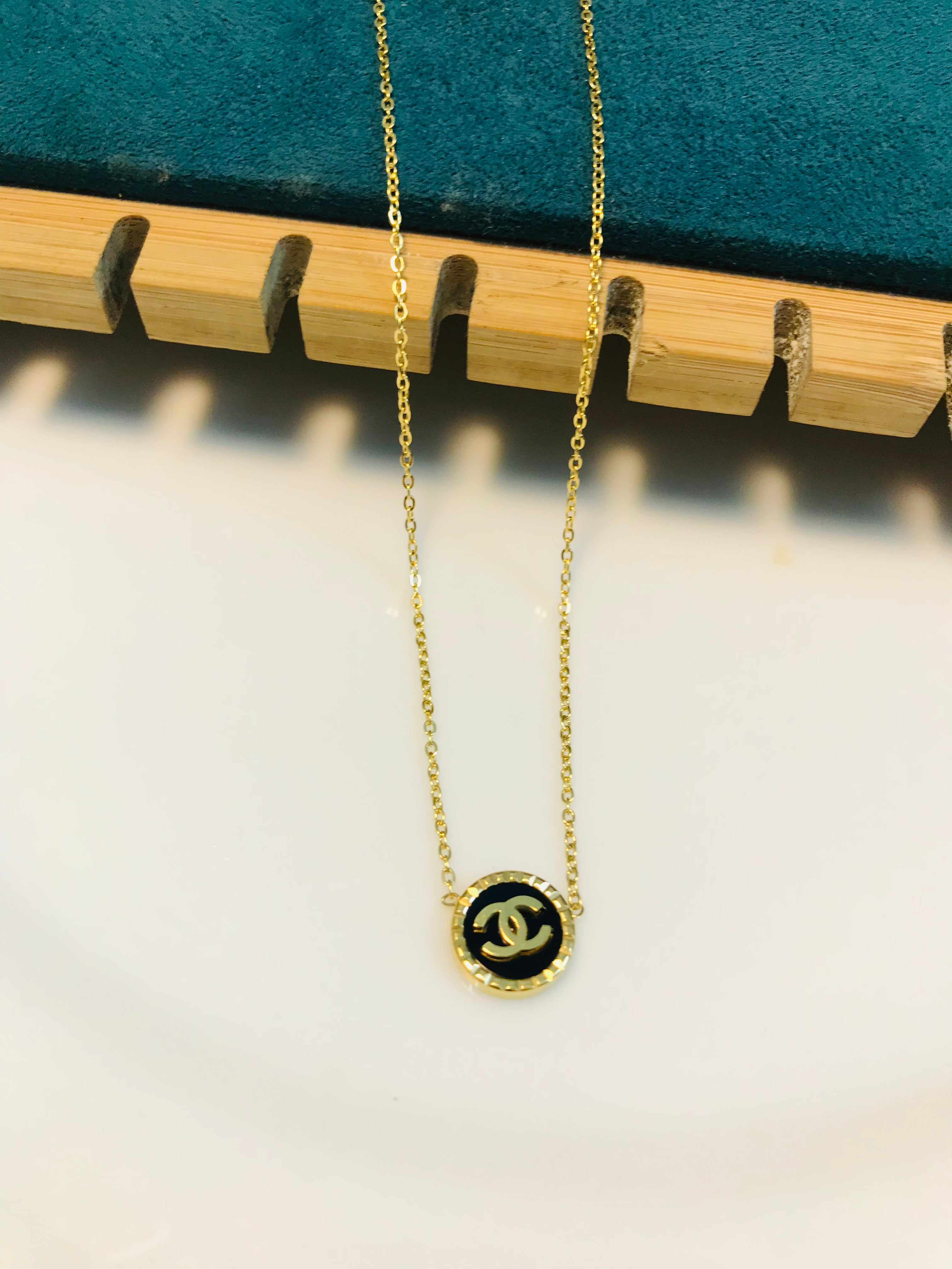 Channel ss pendant-05