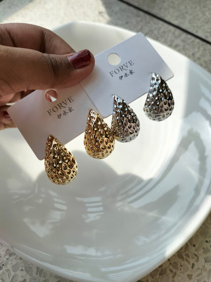 Salon stone drop Metallic golden