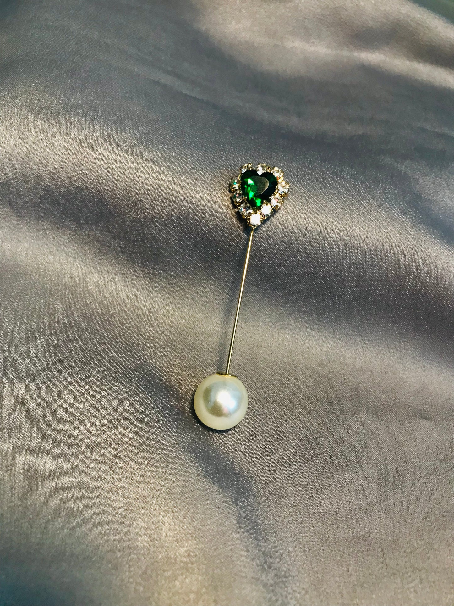 Hijab pearl/stone pin 06