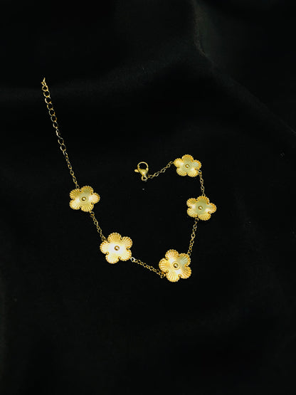 5 Patel Golden Clovar Chain Bracelet-3