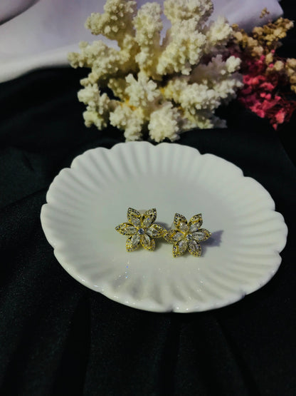 Hexa floral earring