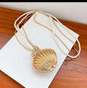 Shell Party Bag