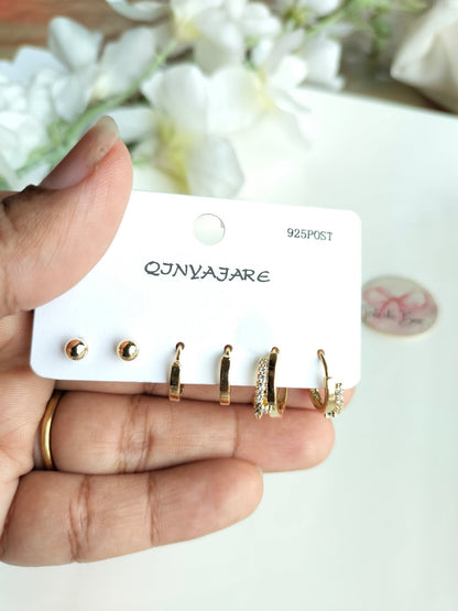 Tiny Stud Set Golden