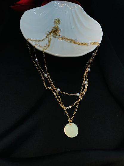 Pearl Layer Necklace