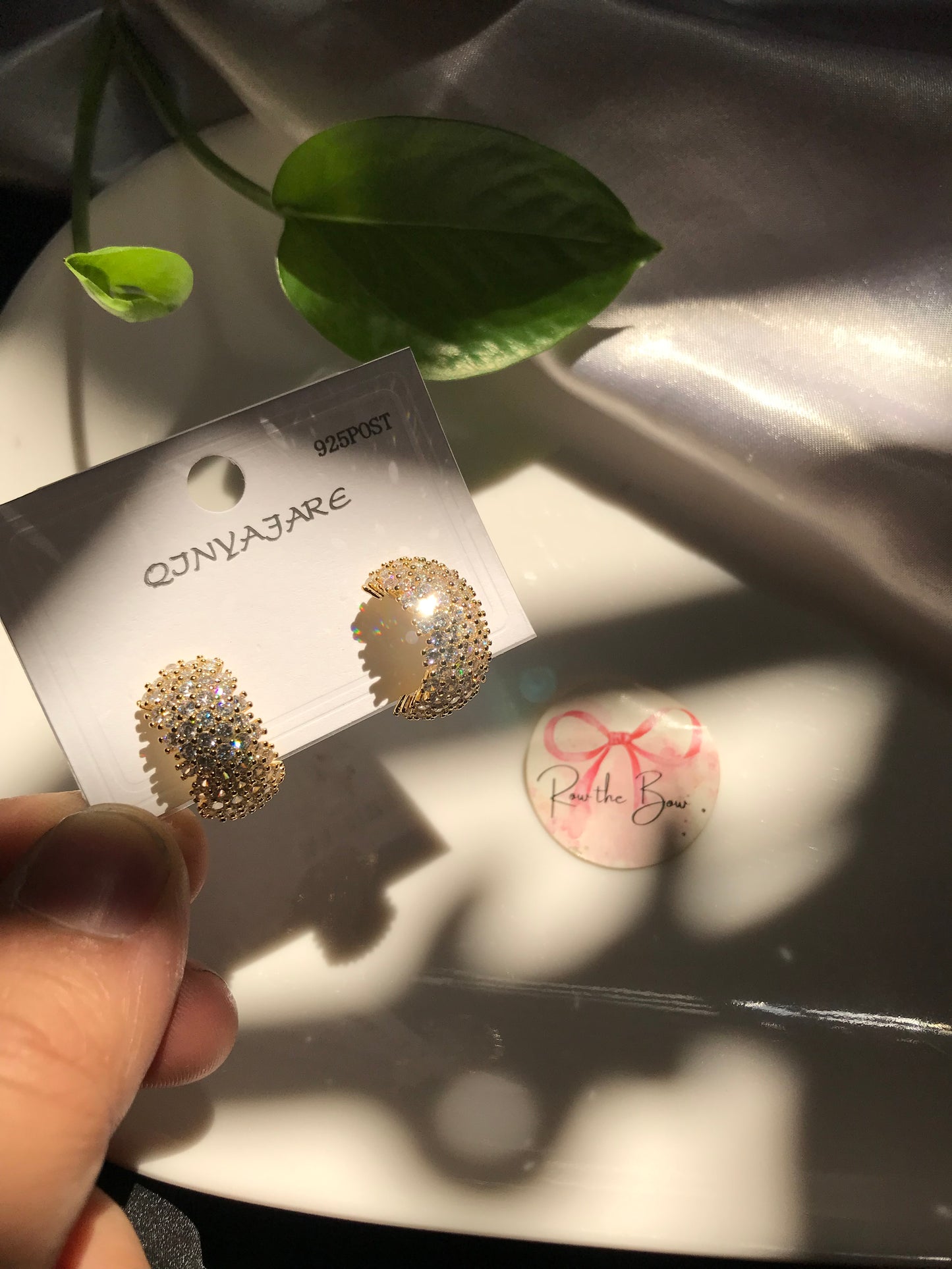 Stony Half Circle Golden