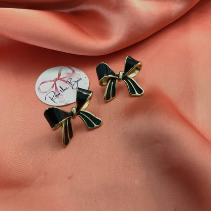 Black Bow earring