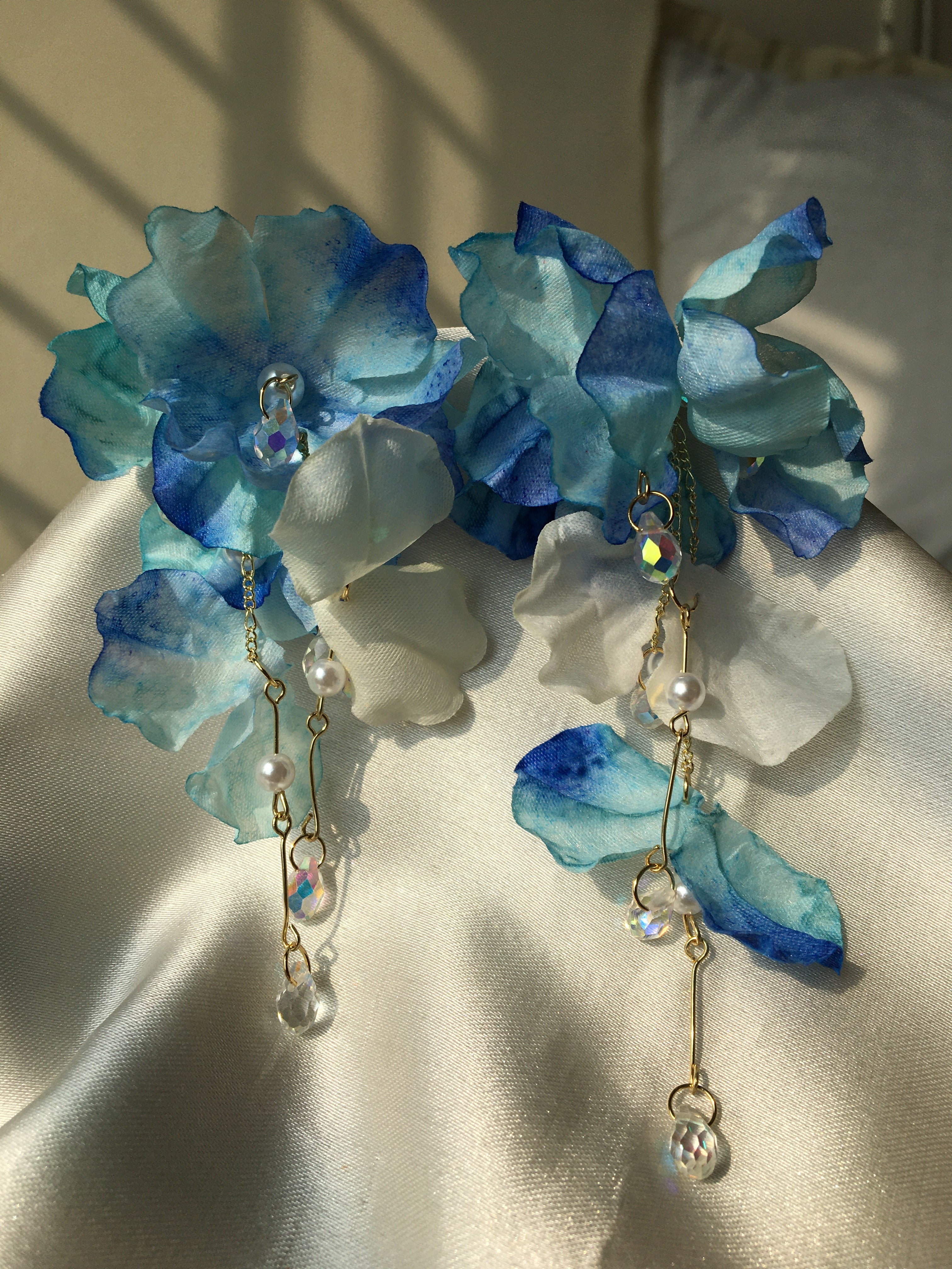 Blue Floral Earring