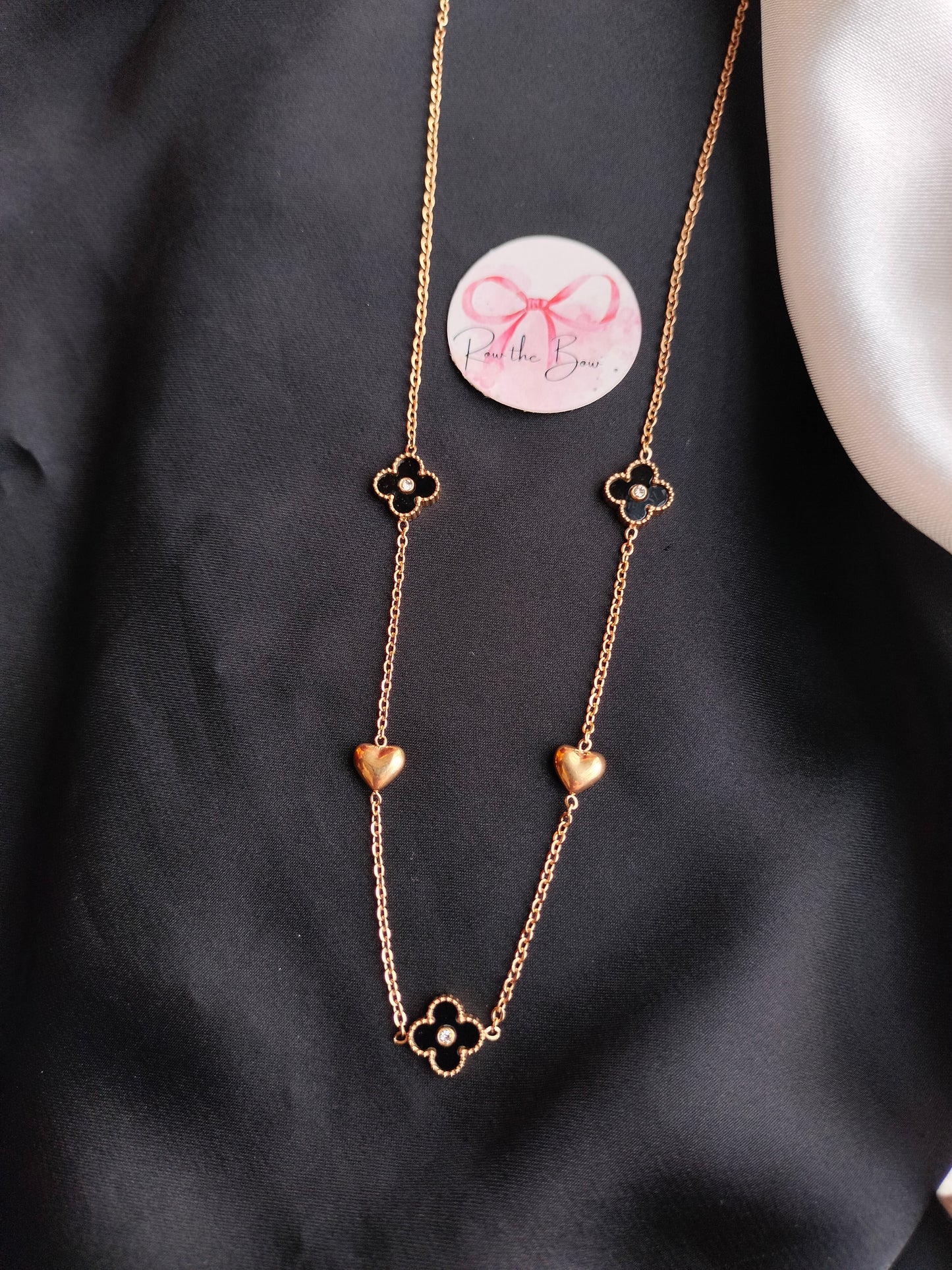 Clovar heart long chain necklace