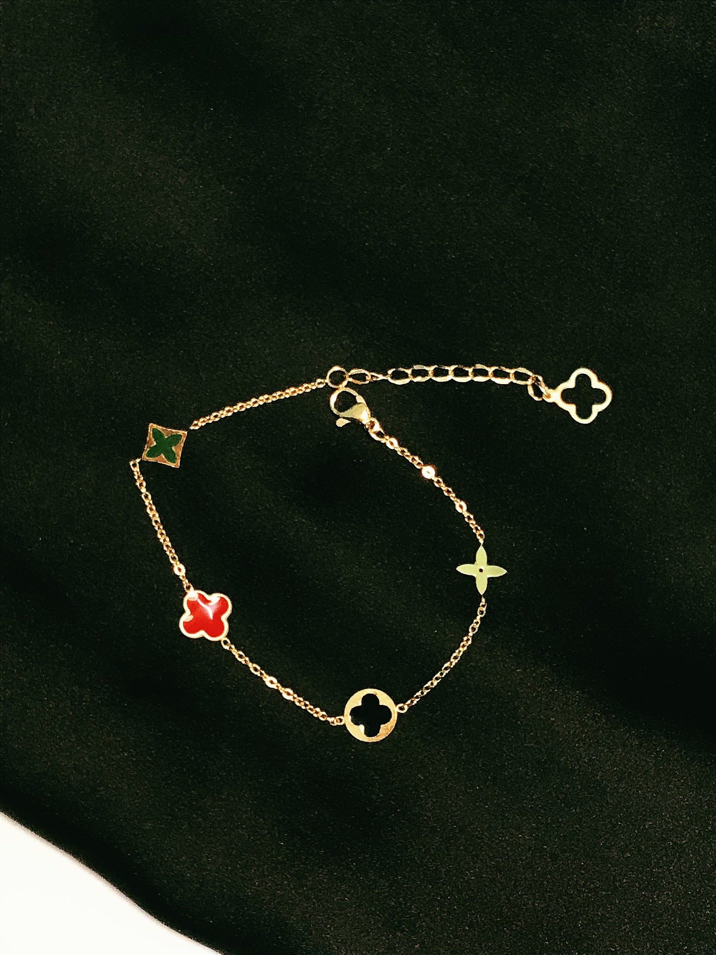 Clovar Red Green Chain Titanium Bracelet