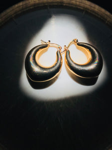 Metallic VV hoop