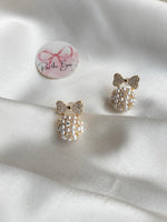 Load image into Gallery viewer, Kitty Bow earring
