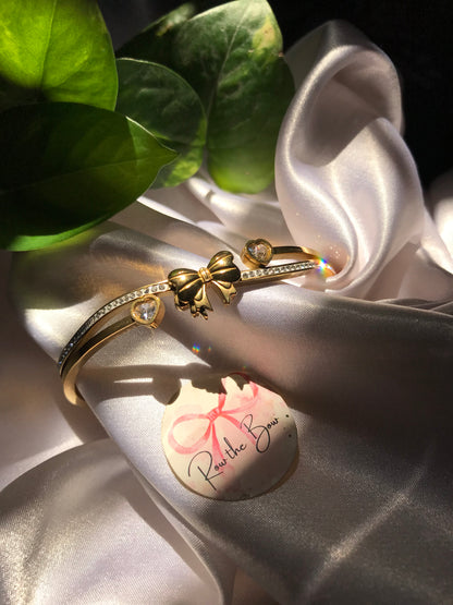 bow and heart bracelet
