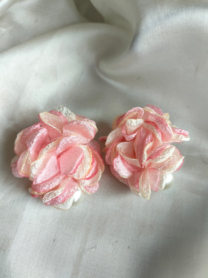 Pinkish Floral Earring
