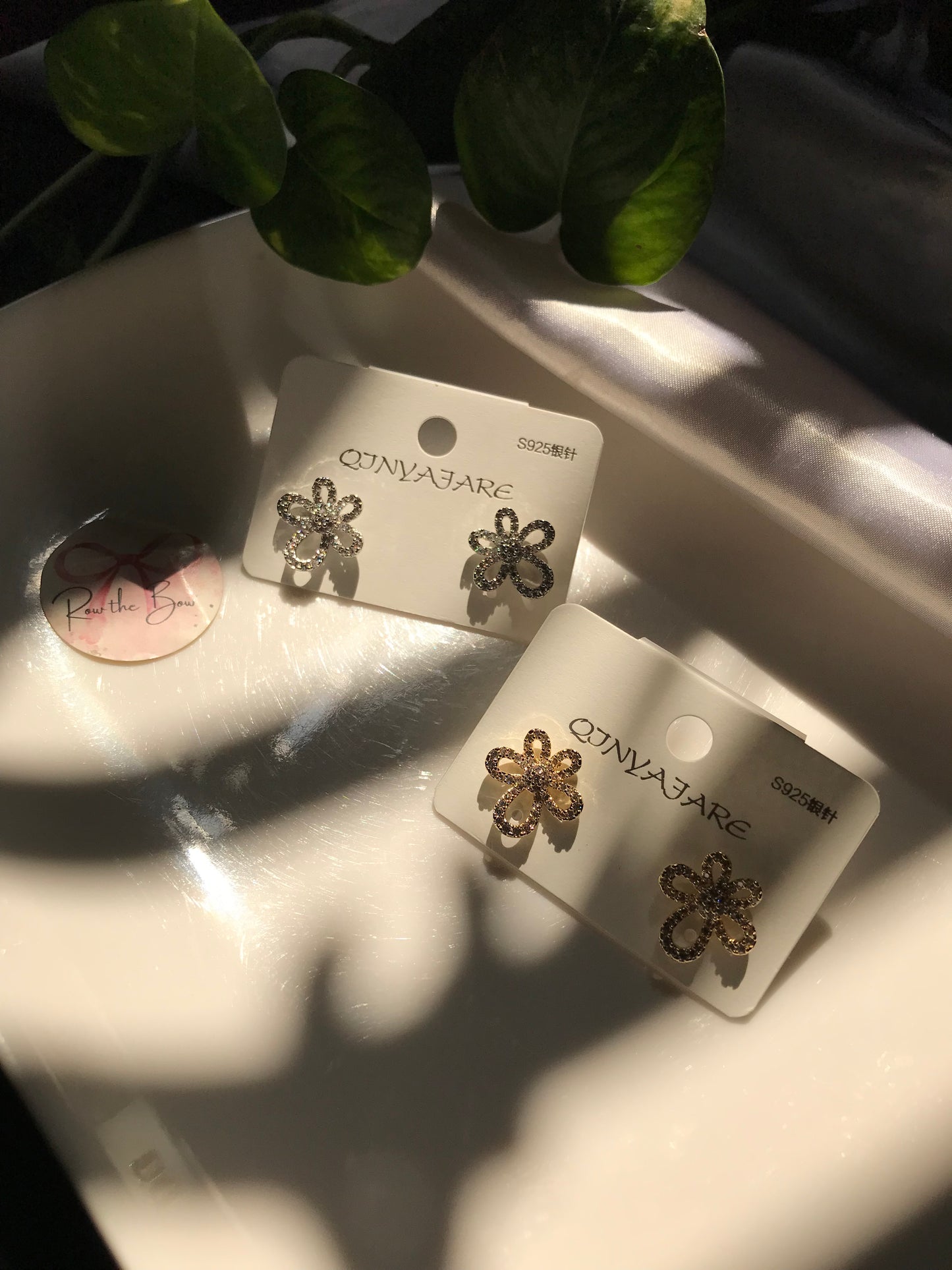 Tiny Penta Petal Floral Silver