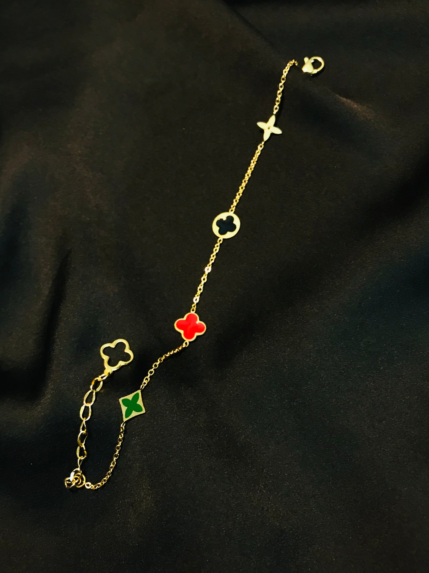Clovar Red Green Chain Titanium Bracelet