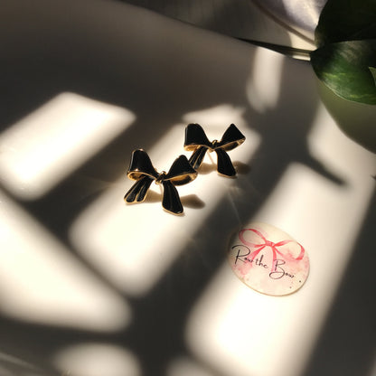 Black Bow earring
