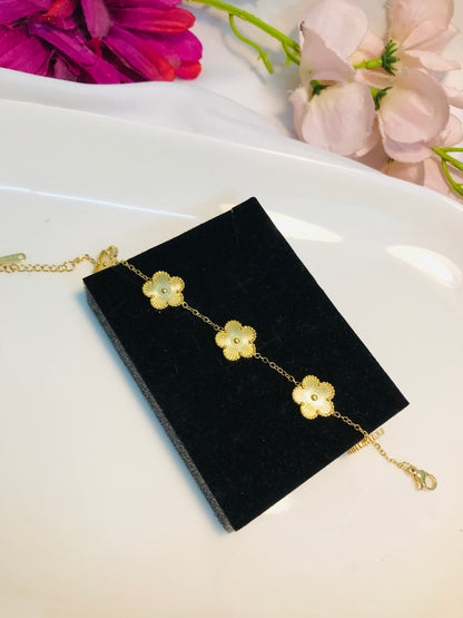 5 Patel Golden Clovar Chain Bracelet-3