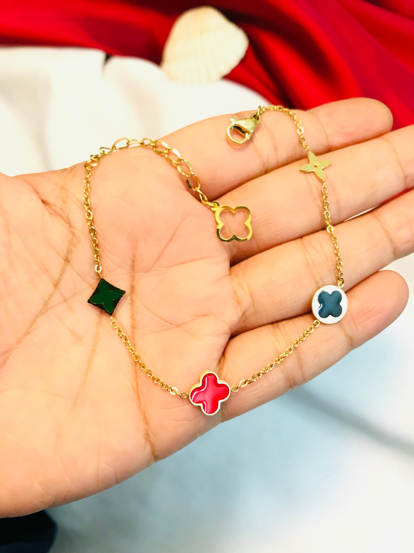 Clovar Red Green Chain Titanium Bracelet