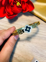 Load image into Gallery viewer, Titanium Bracelet Clovar-001
