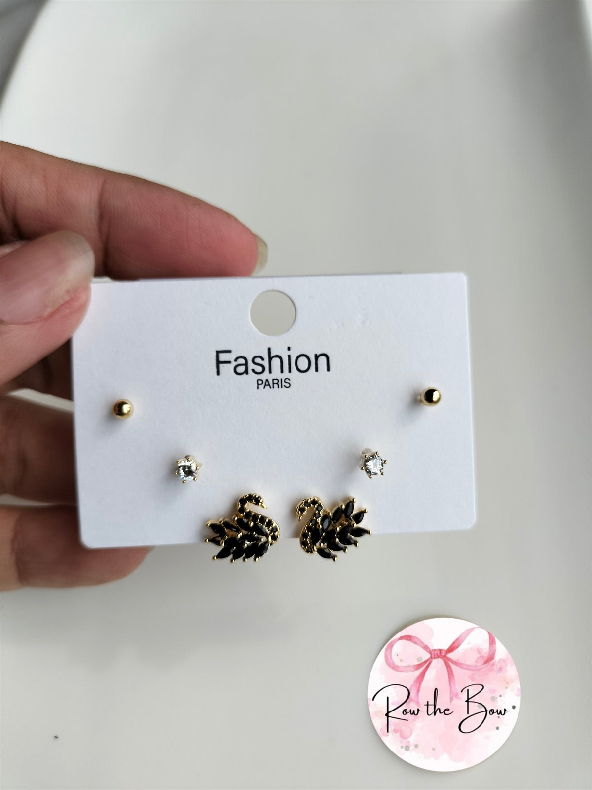 Swan Stud Set