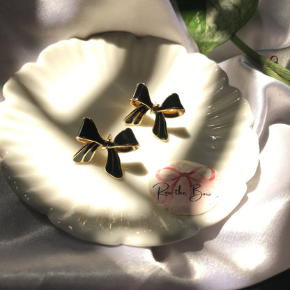 Black Bow earring