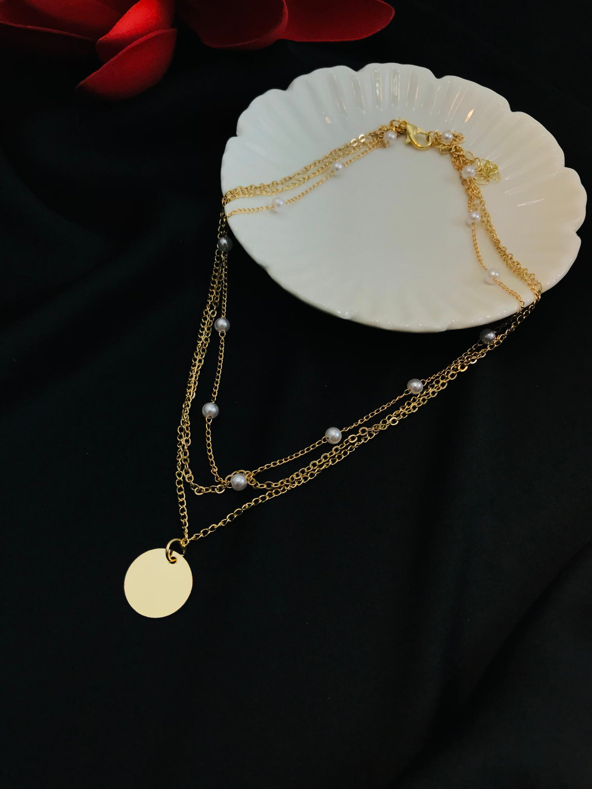 Pearl Layer Necklace
