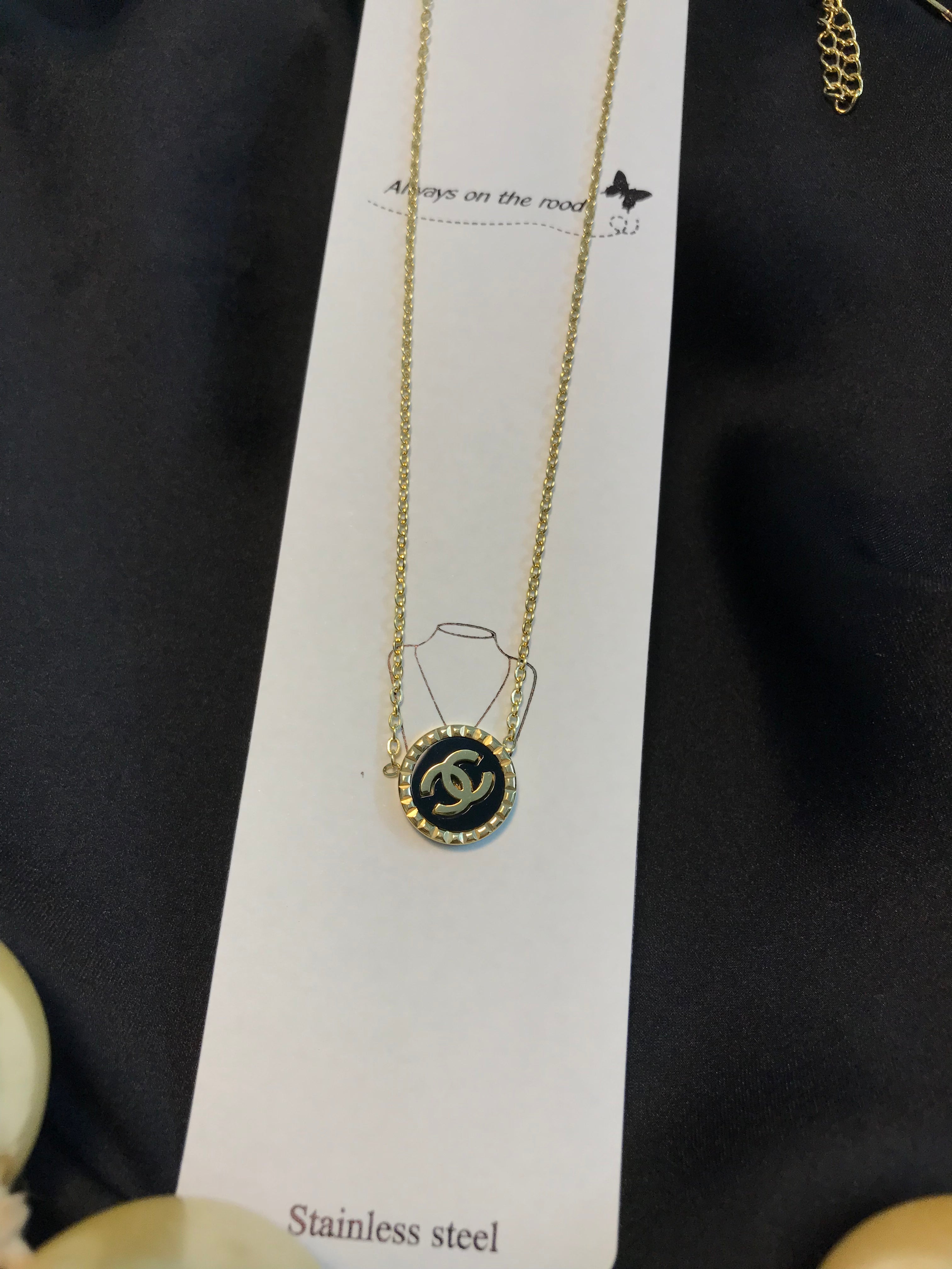 Channel ss pendant-05