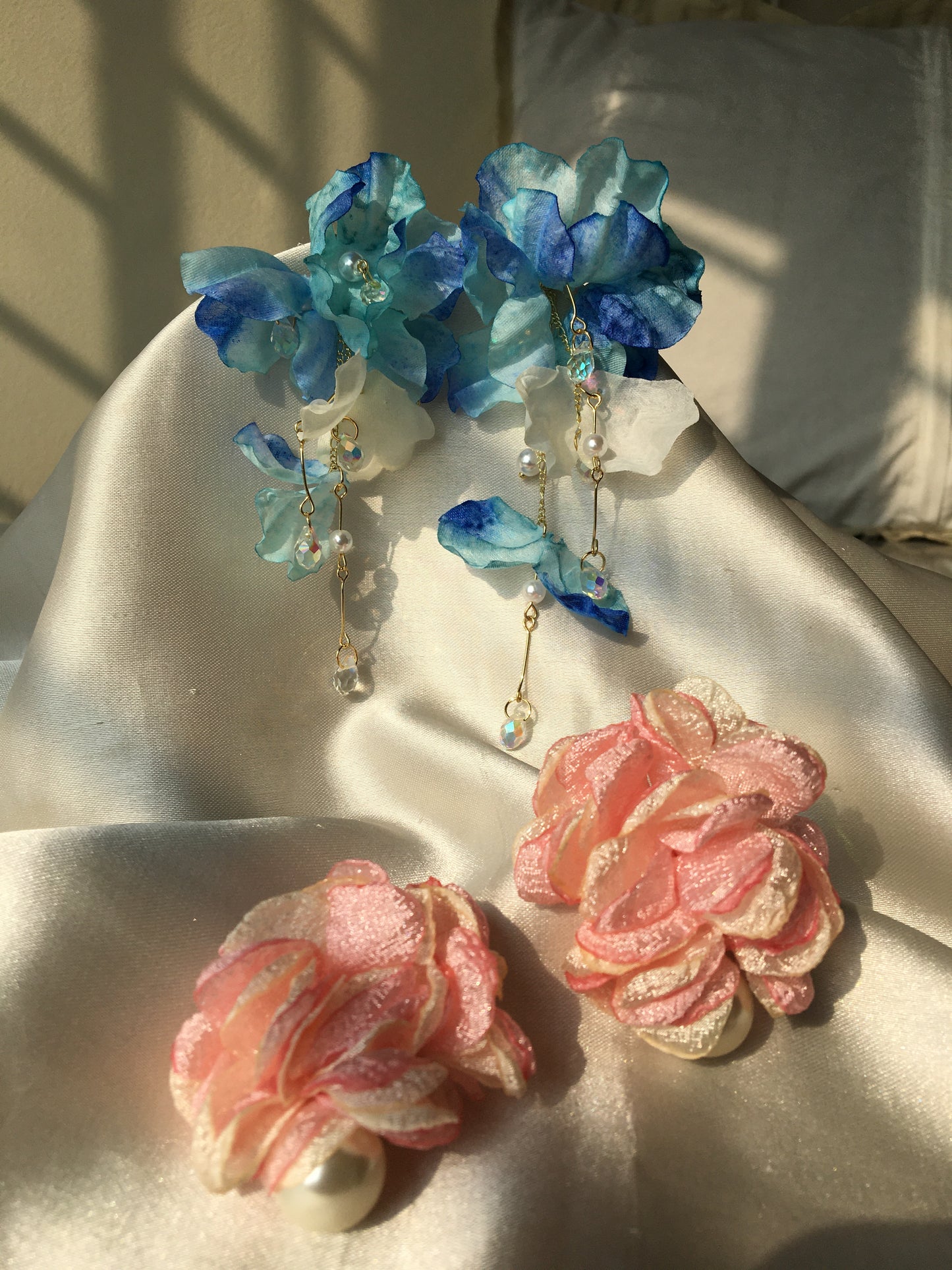 Pinkish Floral Earring