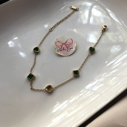 Green Stony Bracelet