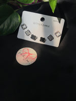 Load image into Gallery viewer, Leaf Stud set Silver
