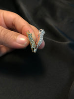 Load image into Gallery viewer, Hijab stone pin 04
