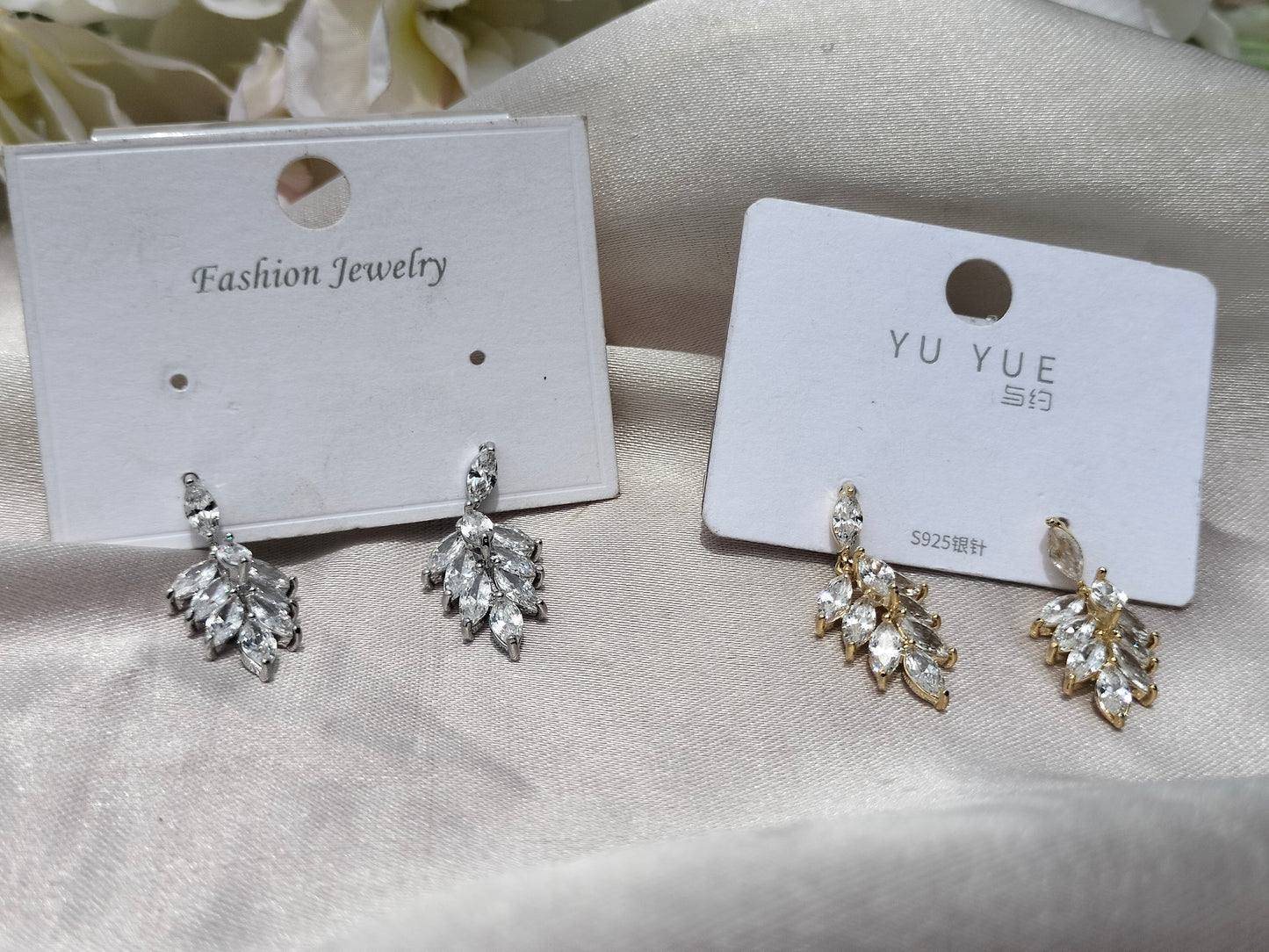 Leaf Drop Dowm Silver