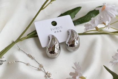 Salon Dewdrop Metallic Earring Silver