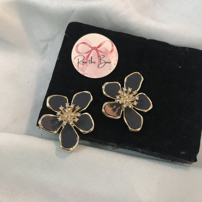 Black floral earring