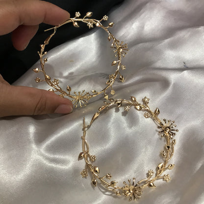 Creeping Floral Hoop